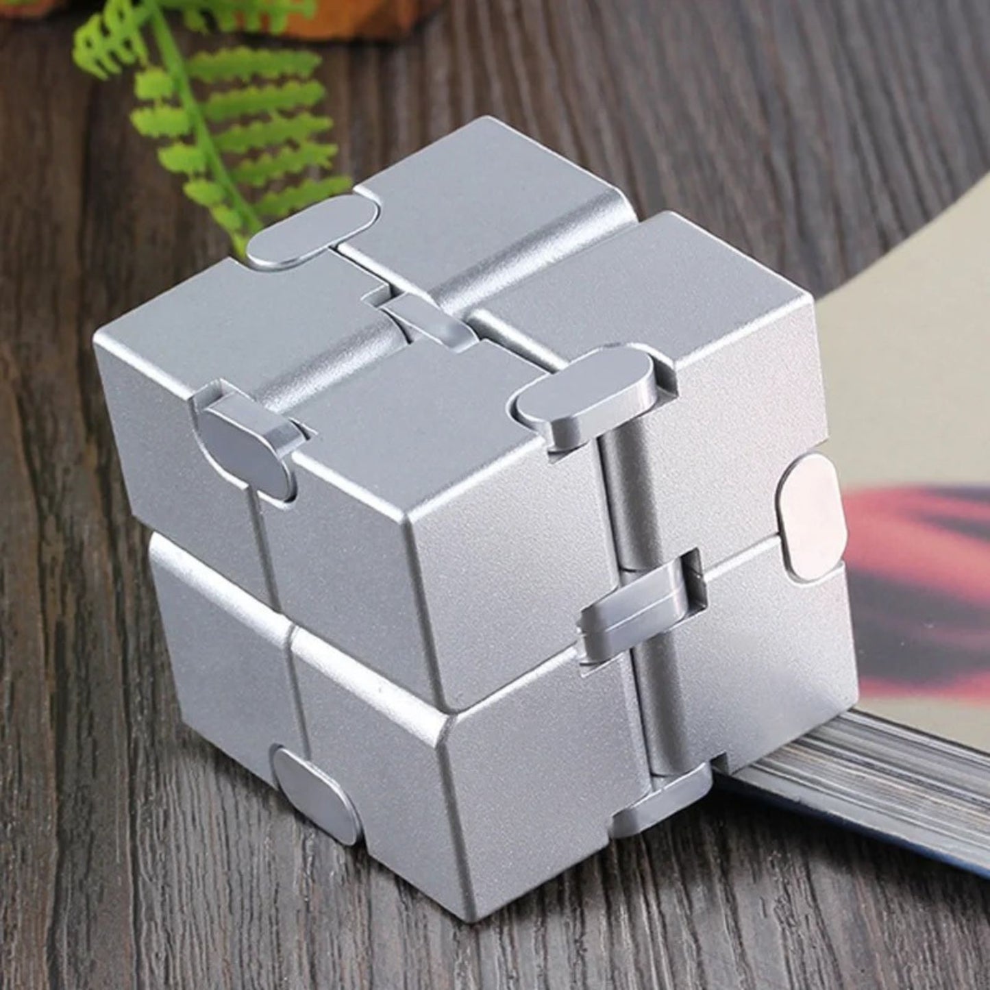Juguete Fidget Cube Infinito Anti Estrés Plata
