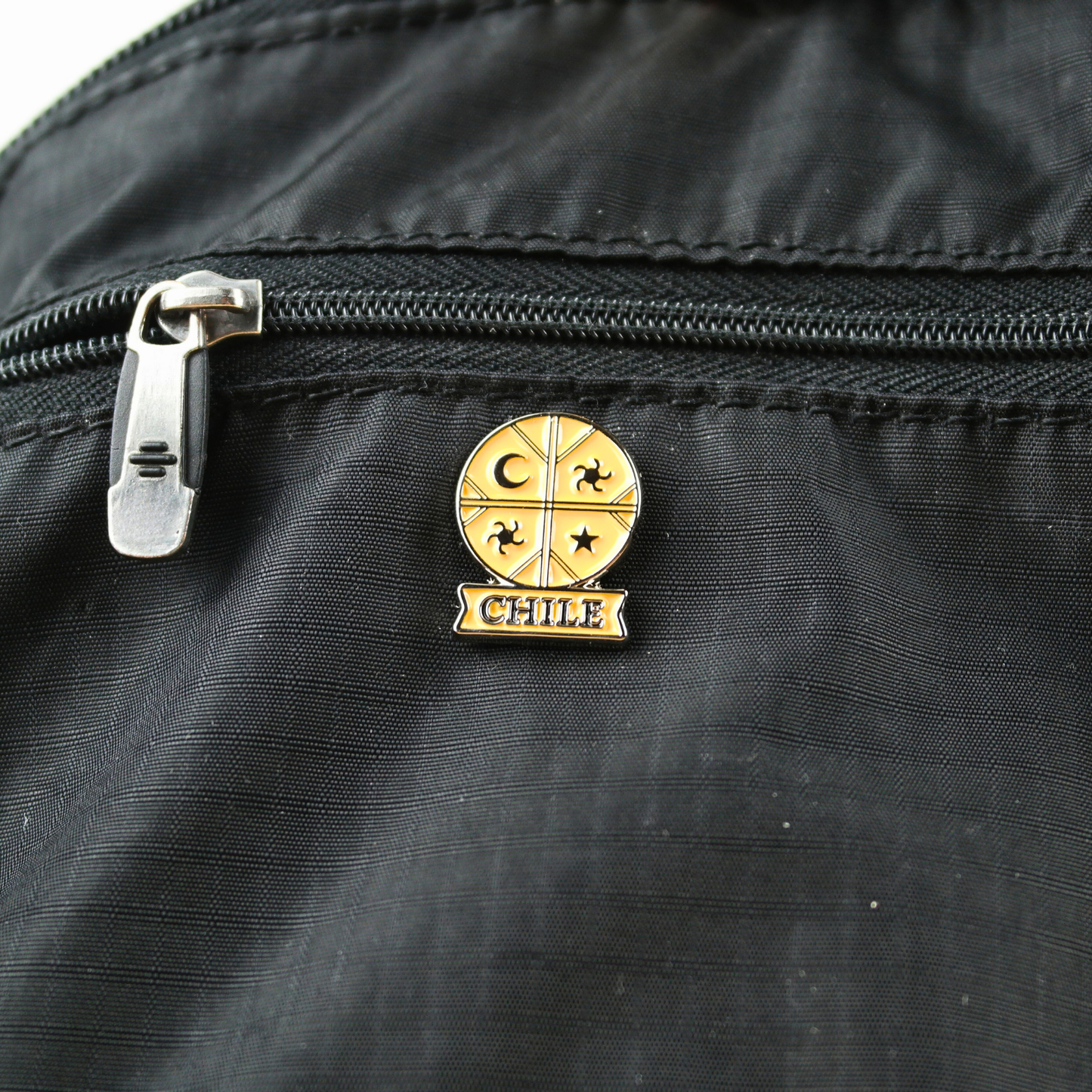 Pin Metálico Souvenir de Chile Kultrun Mapuche