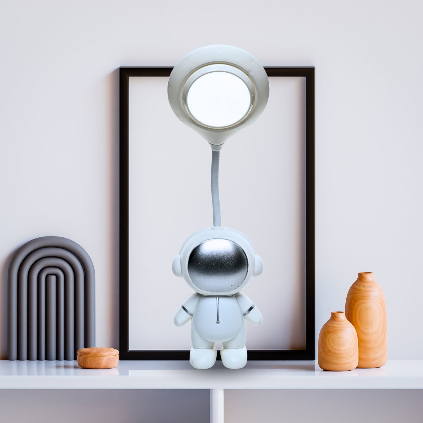 Lampara de Mesa Led Recargable Astronauta Blanco