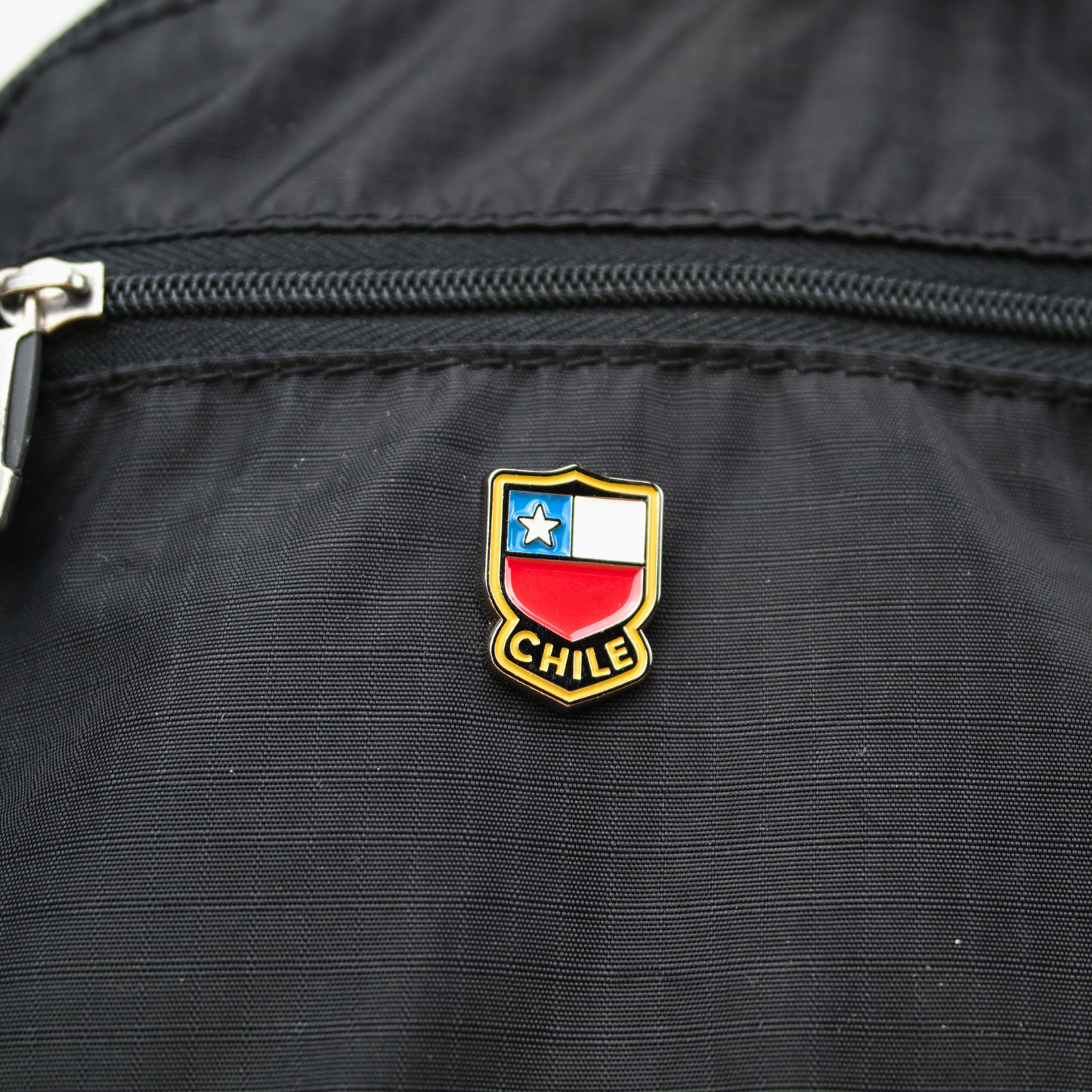 Pin Metálico Souvenir de Chile Logo