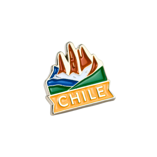Pin Metálico Souvenir de Chile Torres del Paine